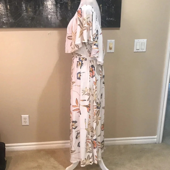 Roxy Floral White/Gold/Blue Flowy On/Off Shoulder Maxi Dress Poncho Style Top-10 - Picture 3 of 11